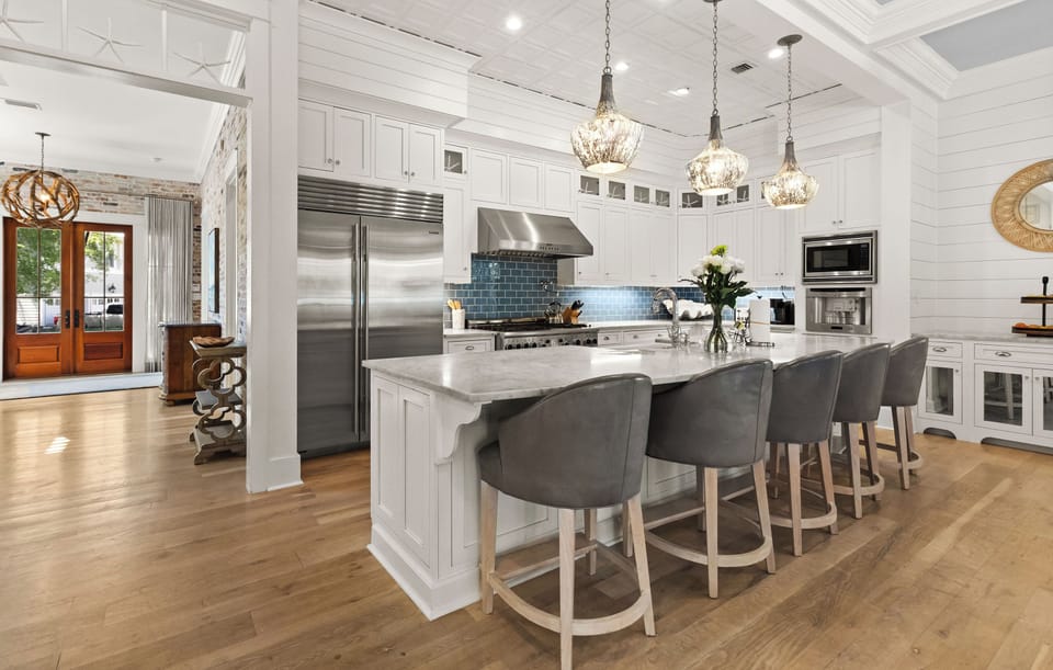 Breakfast bar seating for 5