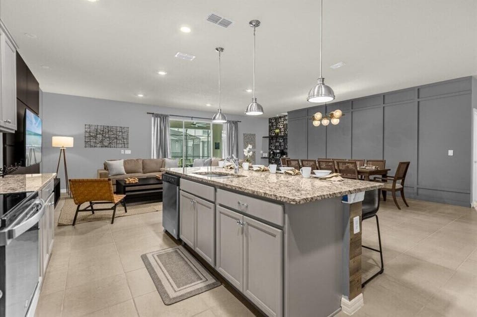 4133 Lana Ave (6).jpg