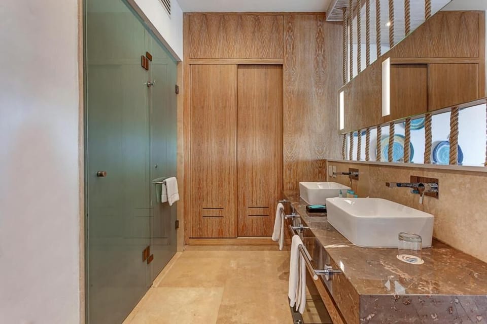 Enjoy an easy, modern bathroom layout with walk-in shower.
