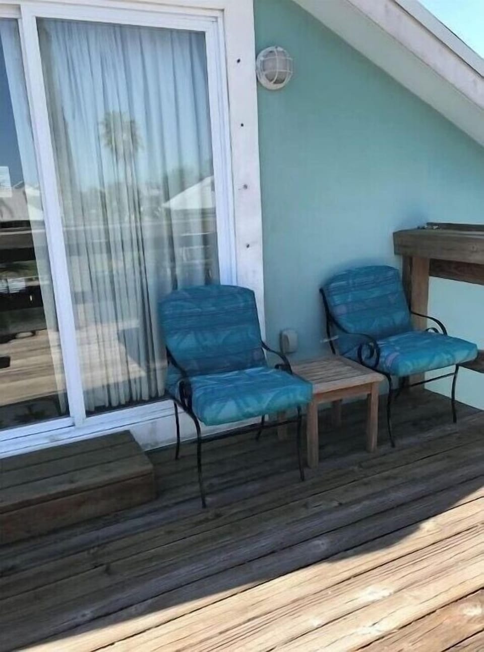 Balcony seating