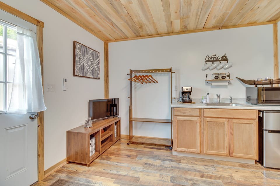 Kitchenette