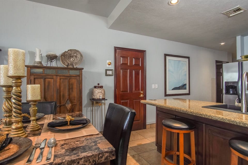 additional seating at the kitchen counter