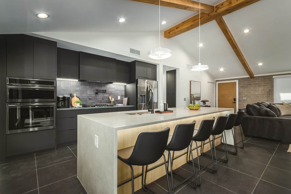 Kitchen (2)