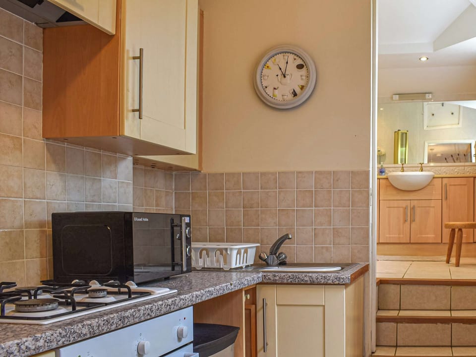 Kitchen | Waterside Cottage, Saltash