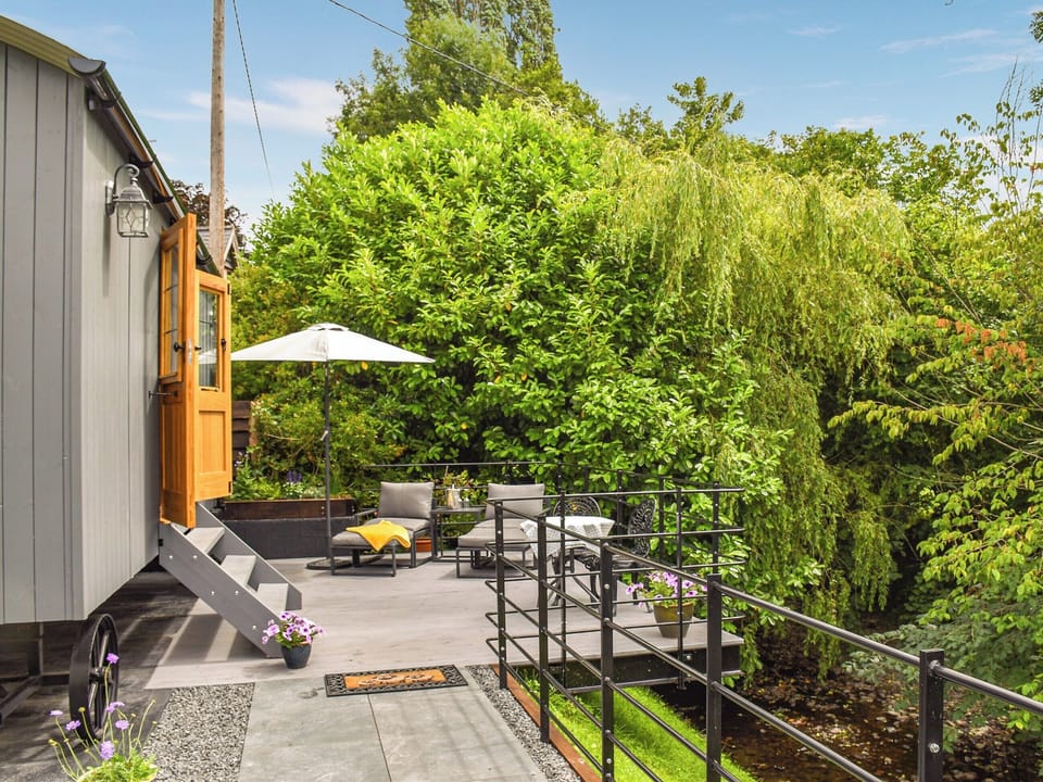 Terrace | Bechan Brook Hut, Bettws Cedewain, near Newtown