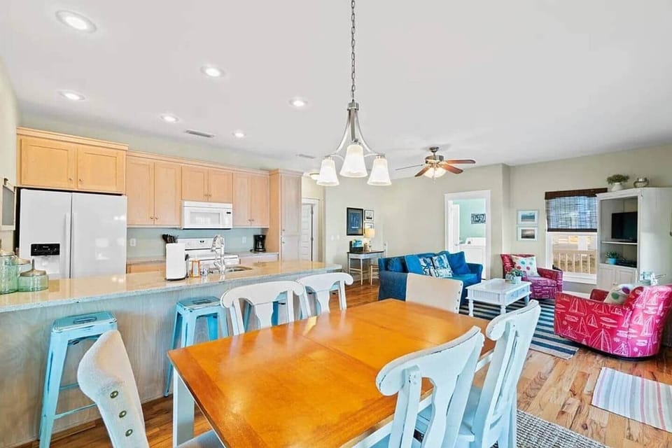 Open concept kitchen, dining, and living room