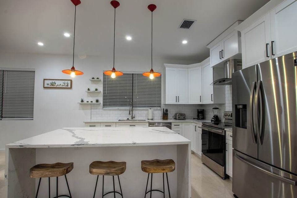 Spacious & fully equipped kitchen.