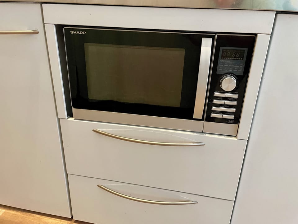 Microwave