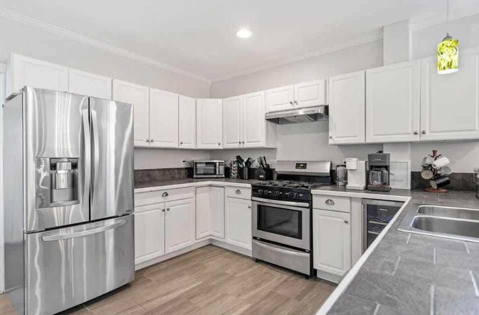 Stocked kitchen 