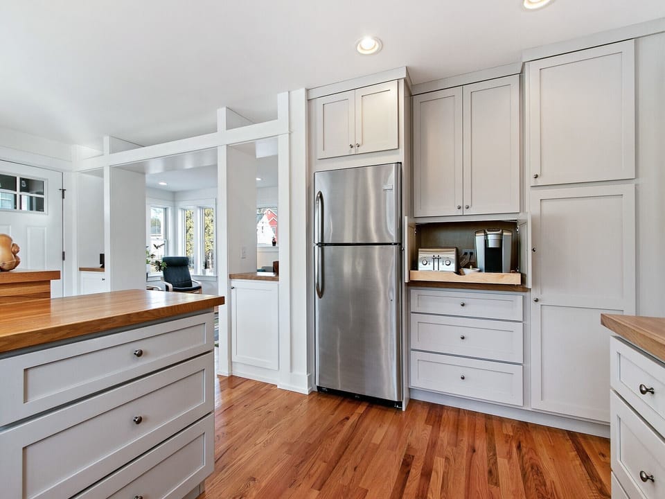 Kitchen with appliance garage