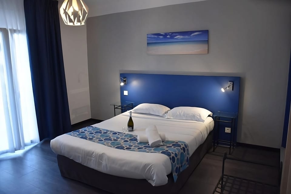 Bedroom. Interior and views may vary based on location and availability.
