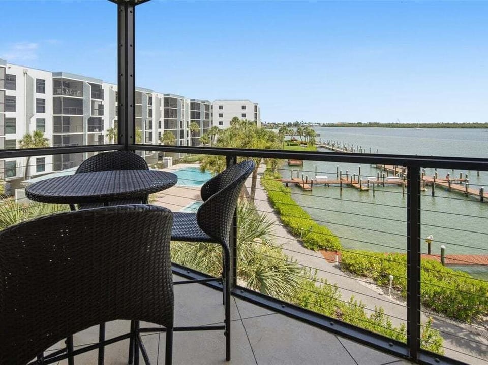 balcony view