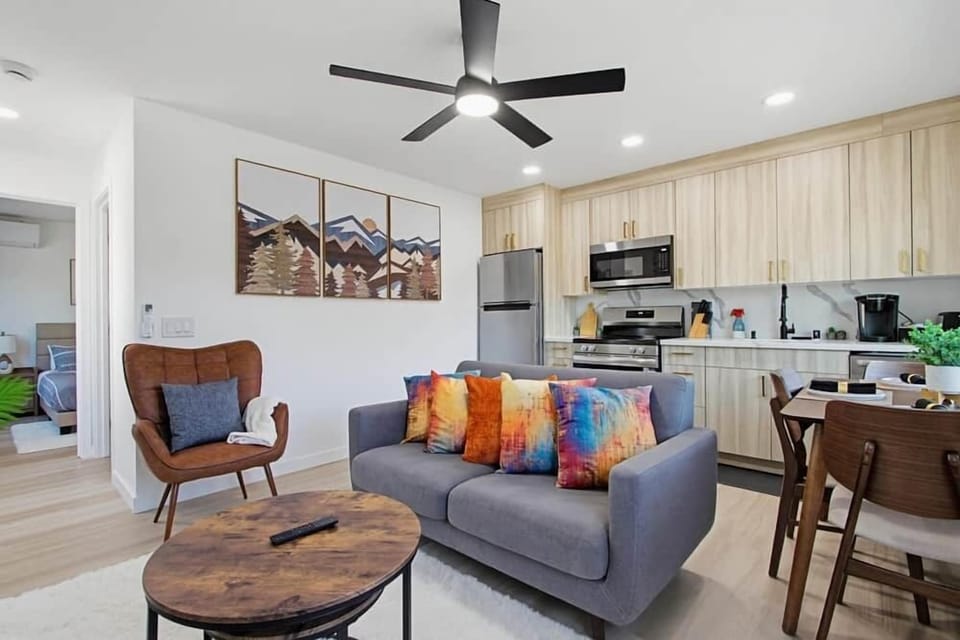 1917 lookout point pl 3 005 web