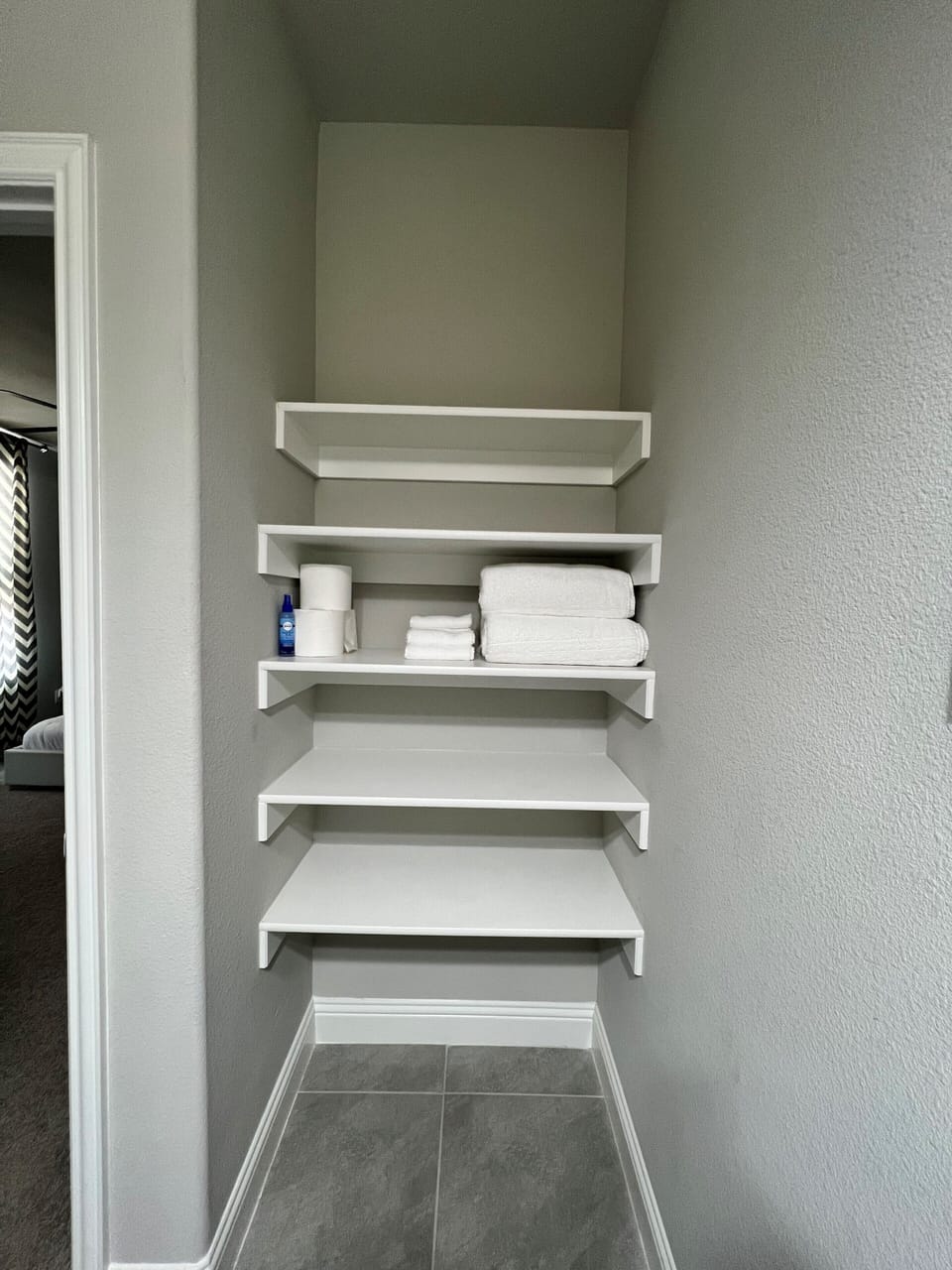 2nd Floor Guest Bathroom Shelves