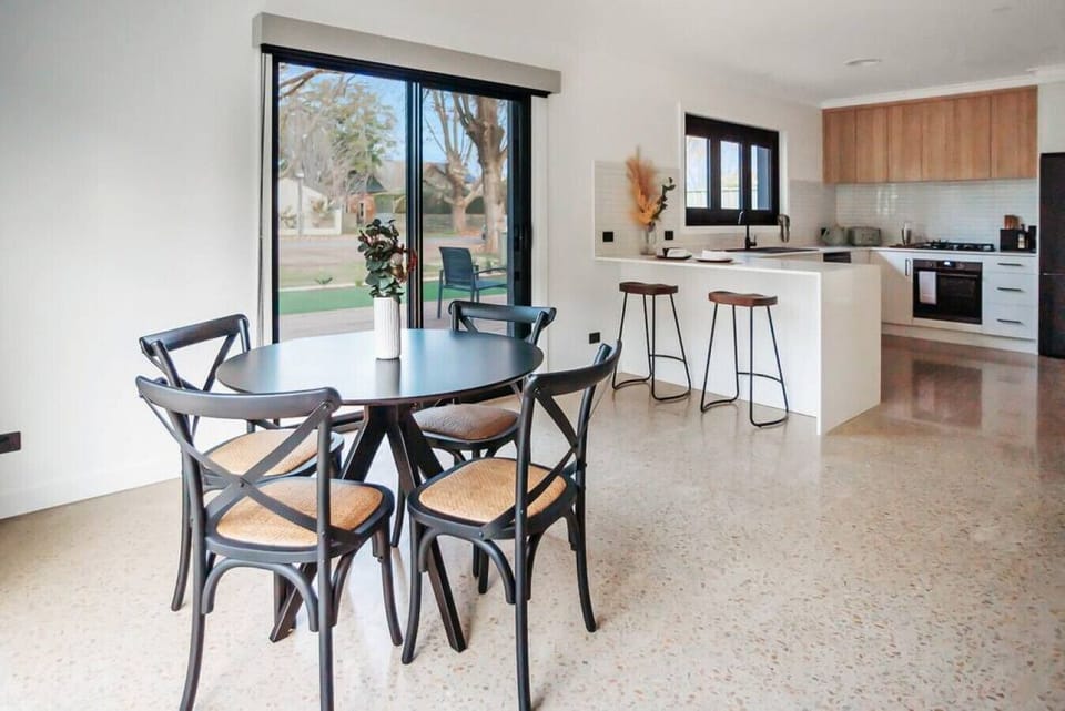 Dining Area / Kitchen