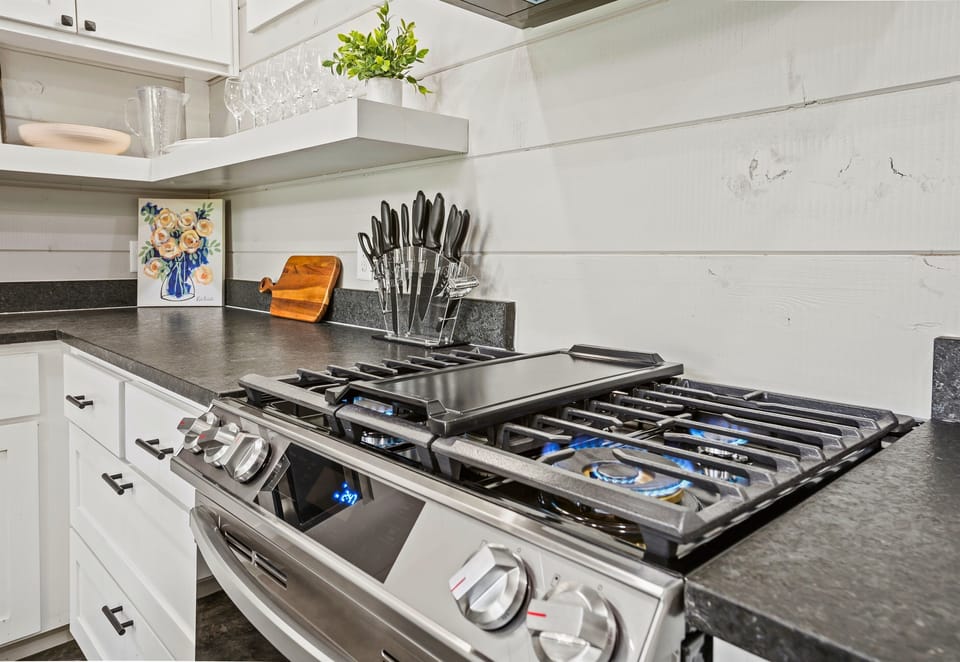 Sizzle up some magic on this chef's dream stove—every meal is a chance to create memories
