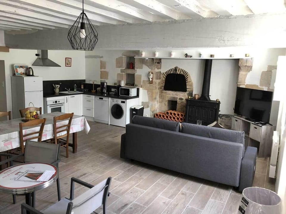 13675a19-4b8d-4d87-8204-1bc4f081ffd1