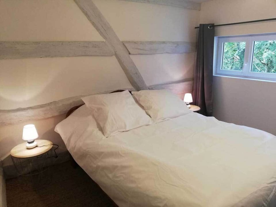 4d1d761e-6578-412c-9da0-d8cc997a1acd