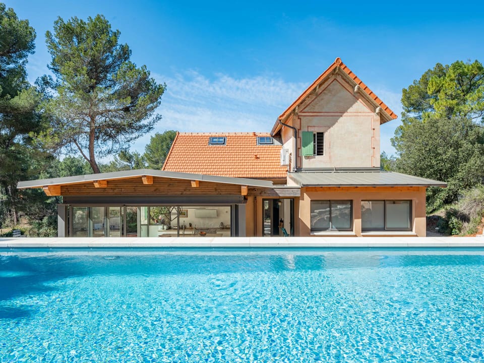 Well-being and relaxation holidays in Provence with swimming pool