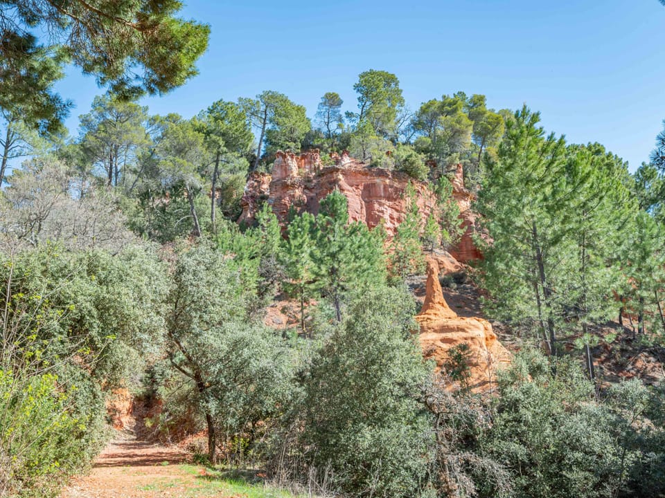 Beautiful Provençal villa to rent with swimming pool and sublime views