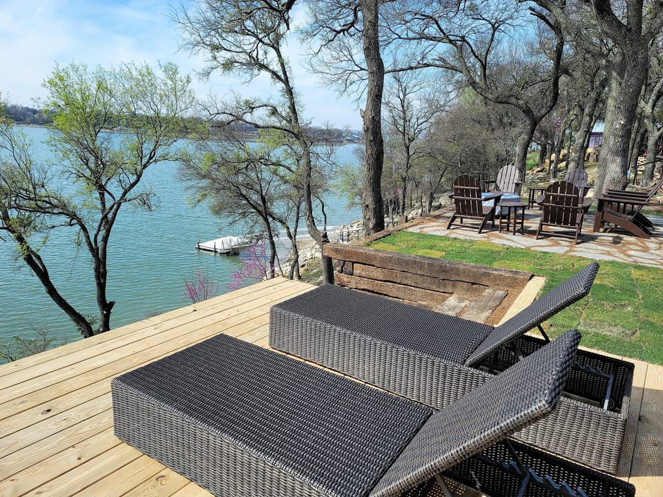 Lakeside Lounging Deck