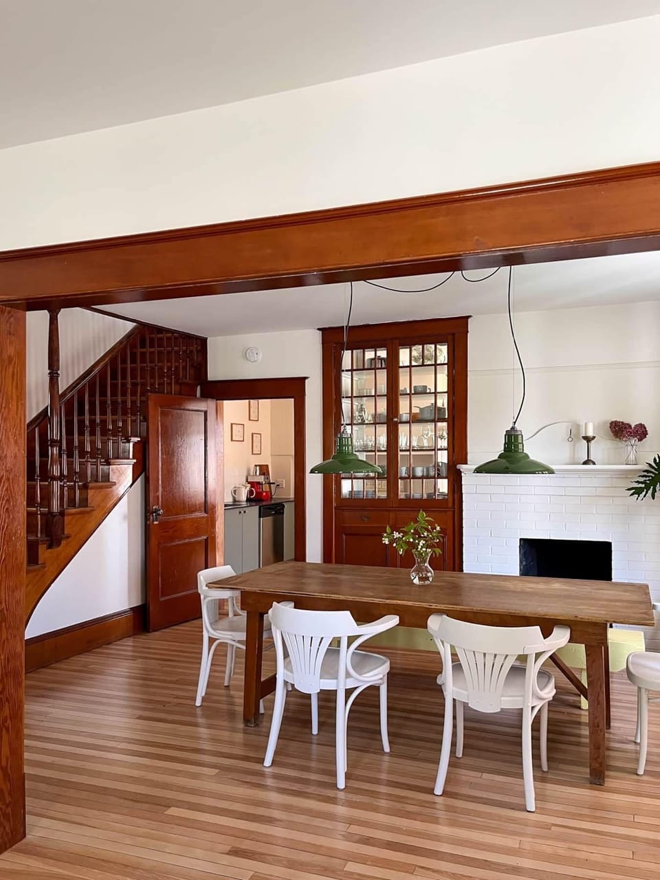 Maison Dudley | Chez Leo - Dining room