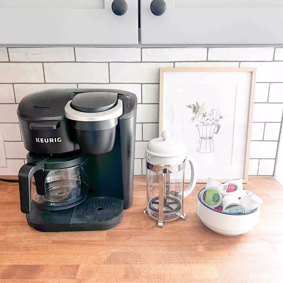 The coffee station in the kitchen! We provide all the necessary ingredients!