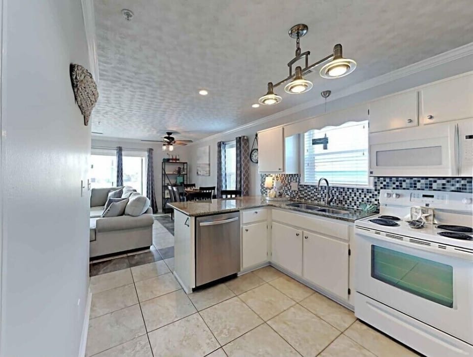 Easy Access Kitchen