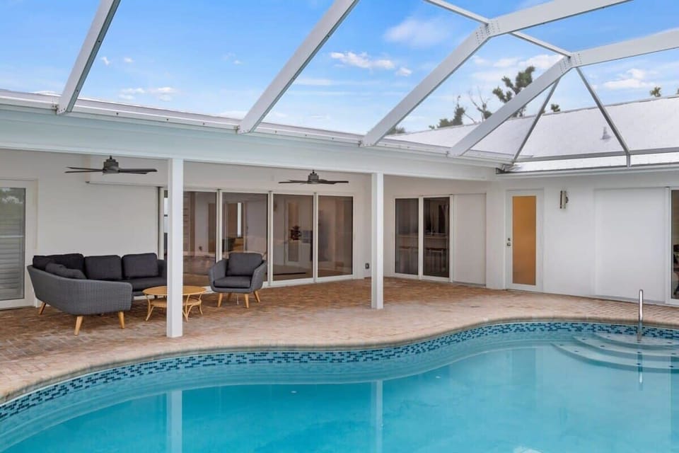Pool area