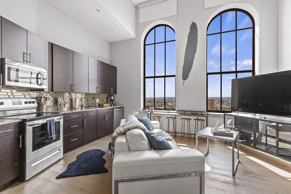 Entertainment-ready living area