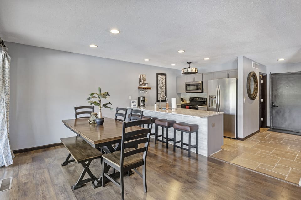 Modern Kitchen and Dining Areas for Meals In