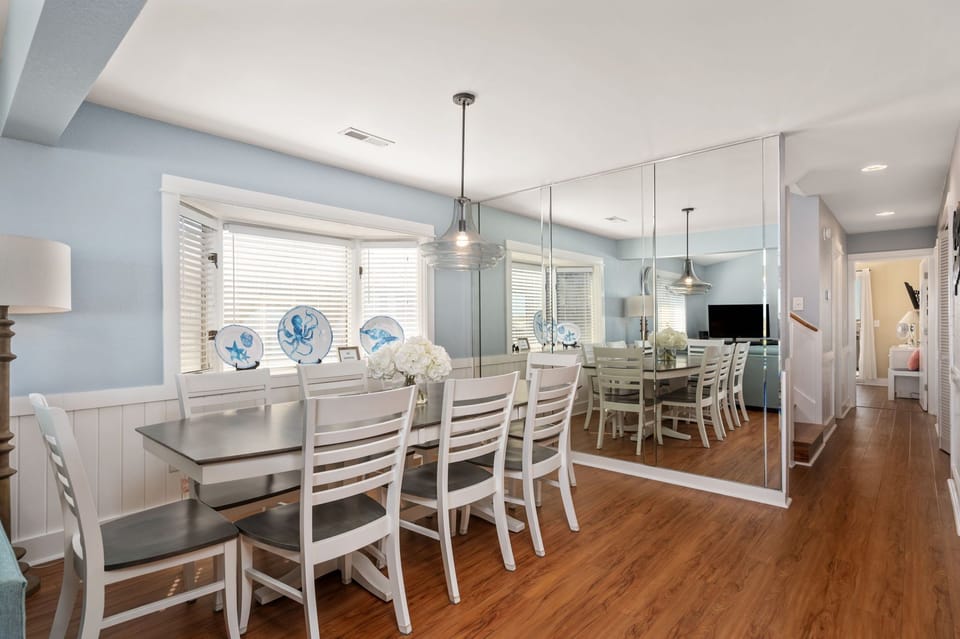 NH431: Sandy Too | ML Dining Area- Seating for 8
