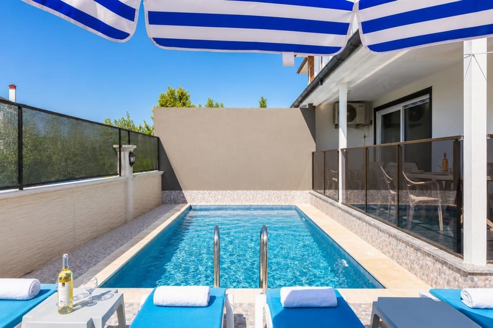 Beautiful villa with private pool and terrace