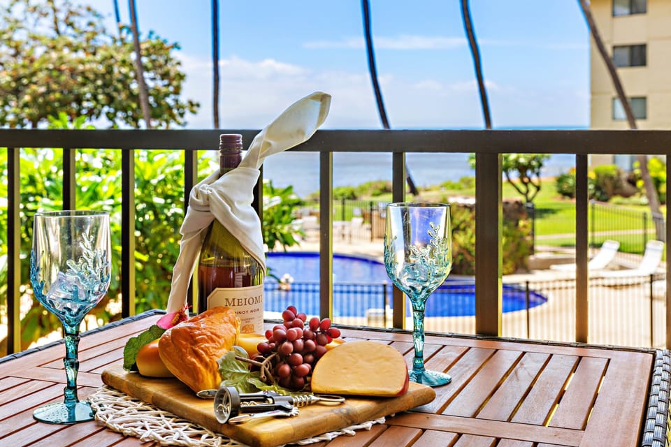 Unwind on private lanai