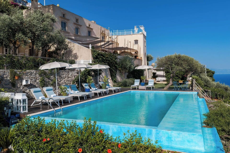 Building Exterior, Facilities, Pool, Spring, Summer, Wellness