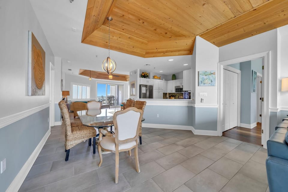 Dining Room Area Off of Living Room and Kitchen