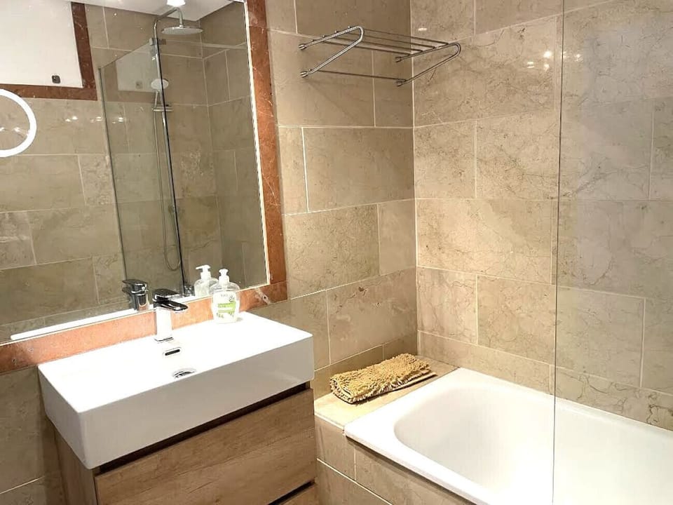 Ensuite Bathroom
