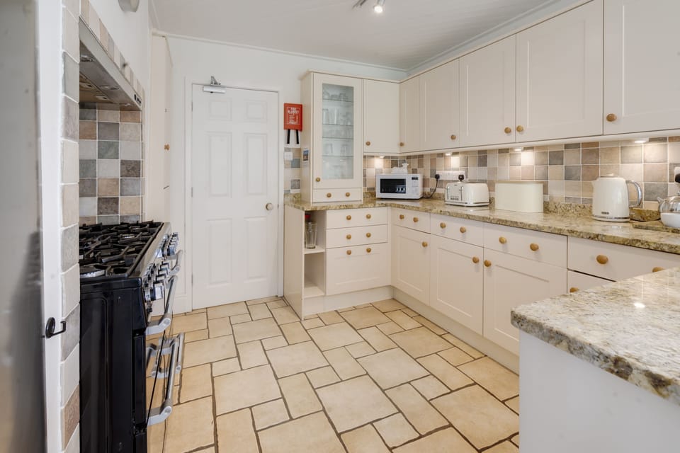 Dow Crag House | Coniston Holiday Cottage | Kitchen
