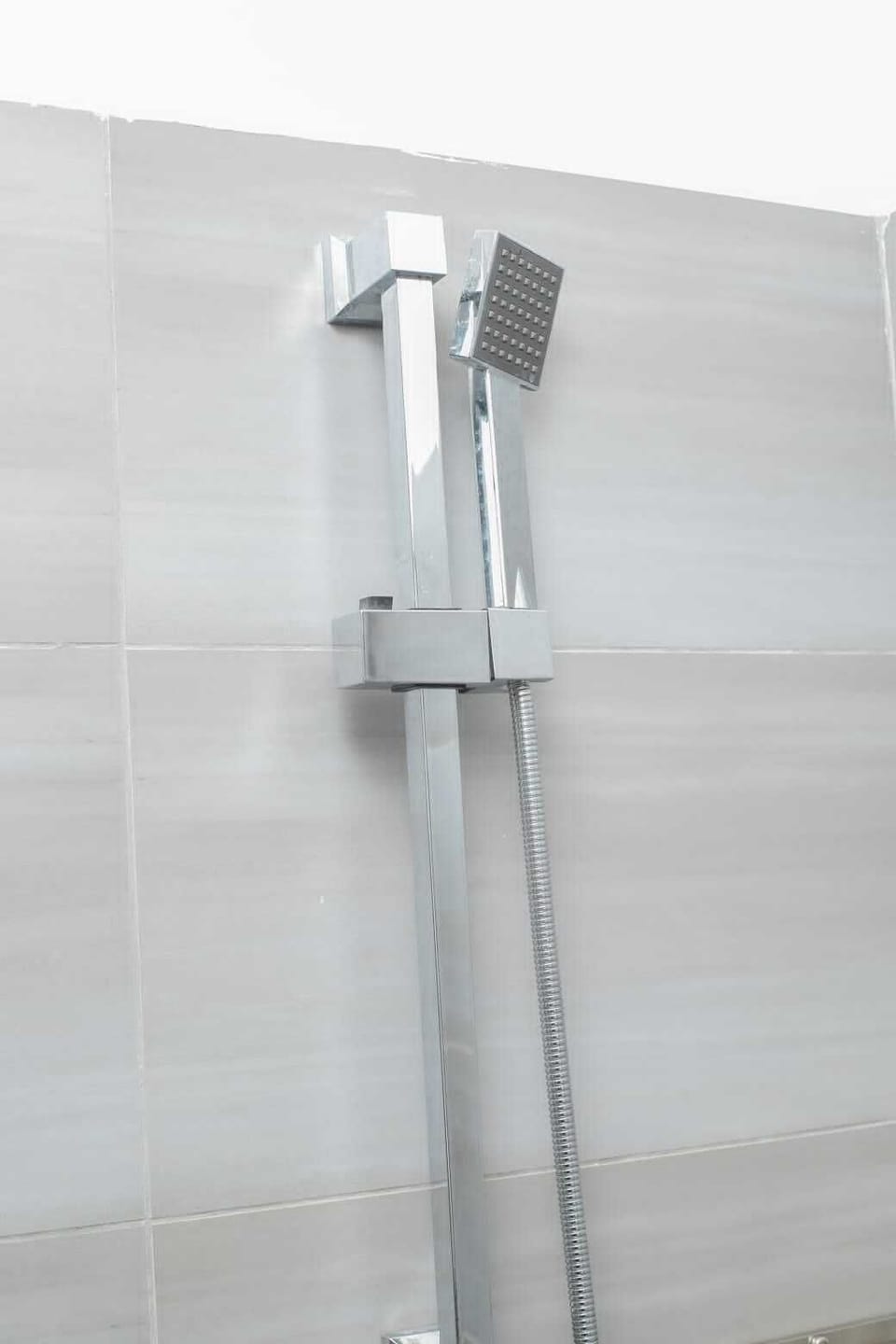 Hand-held showerhead