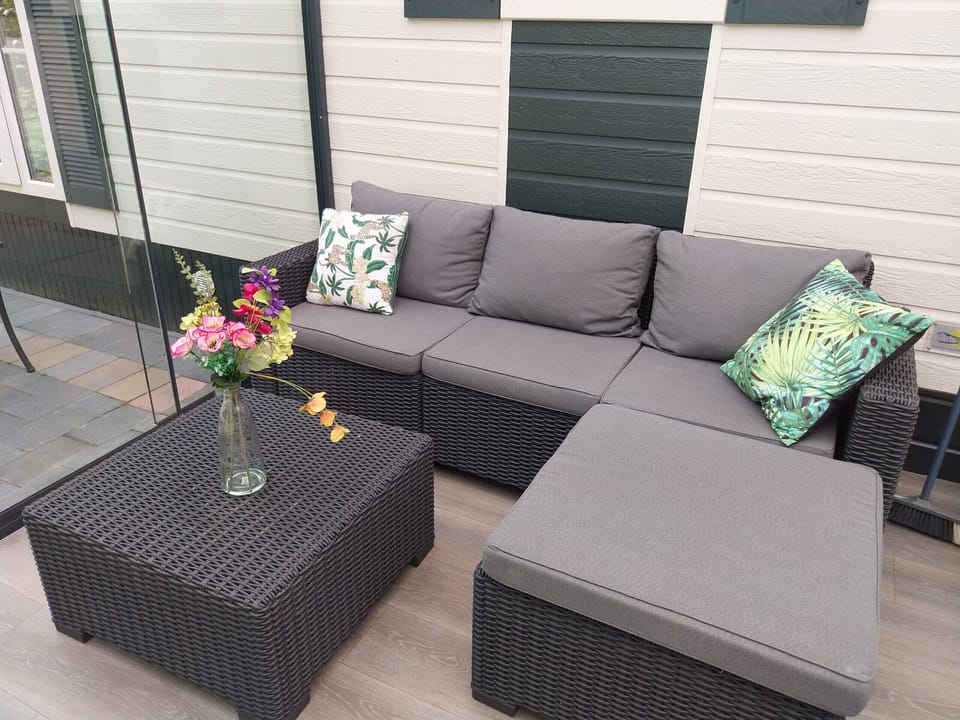 The lounge set of BPW 1105 Bospark 't Wolfsven - EEZZ