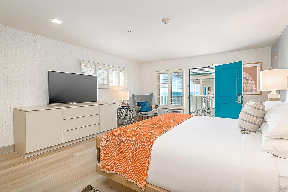 Settle in comfortably with airy space and crisp coastal style.