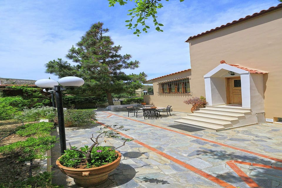 Holiday Home Exterior [summer]