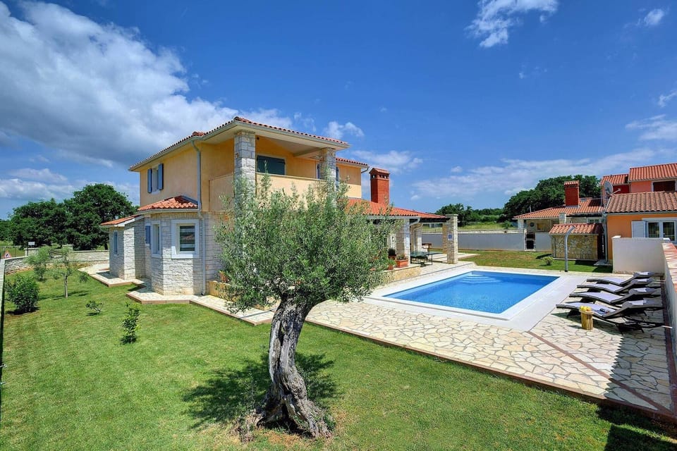 Holiday Home Exterior [summer]