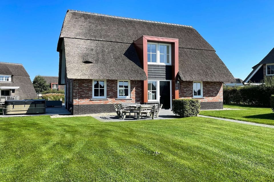 Holiday Home Exterior [summer]