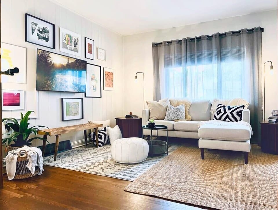 Living Room 1 with TV