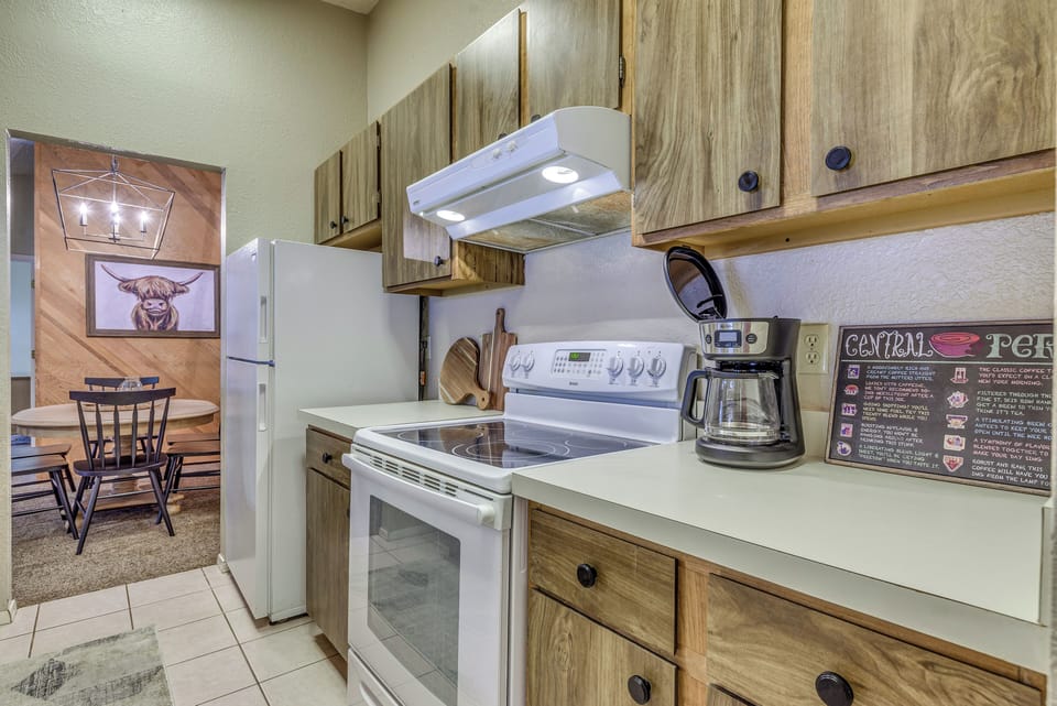 Kitchen | Main Level | Cooking Basics | Drip Coffee Maker | Toaster