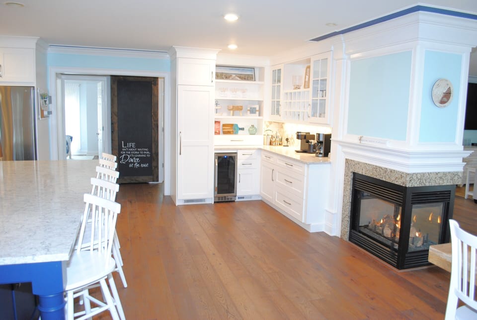 Kitchen - Coffee Bar