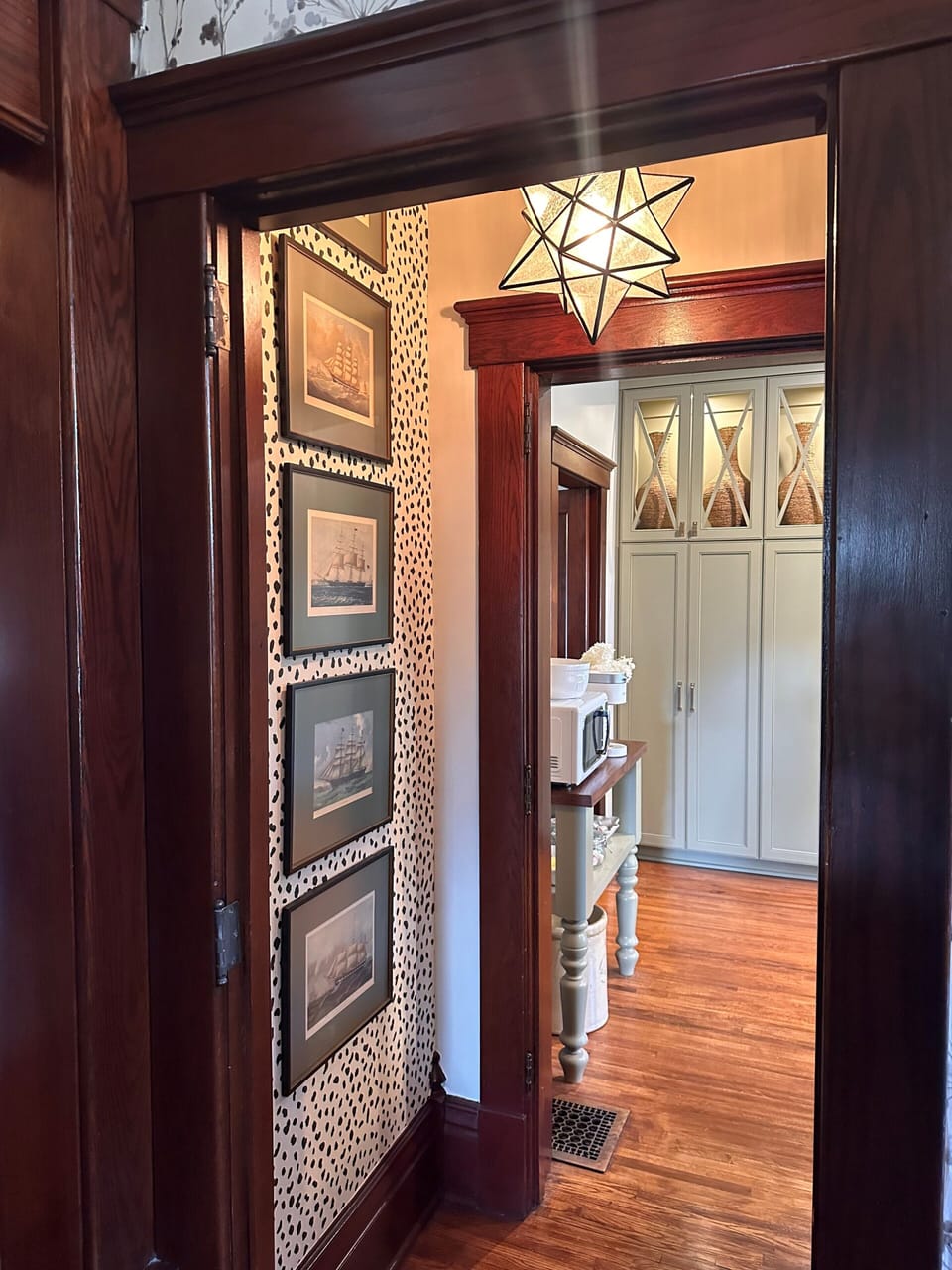 Side Door Entryway
