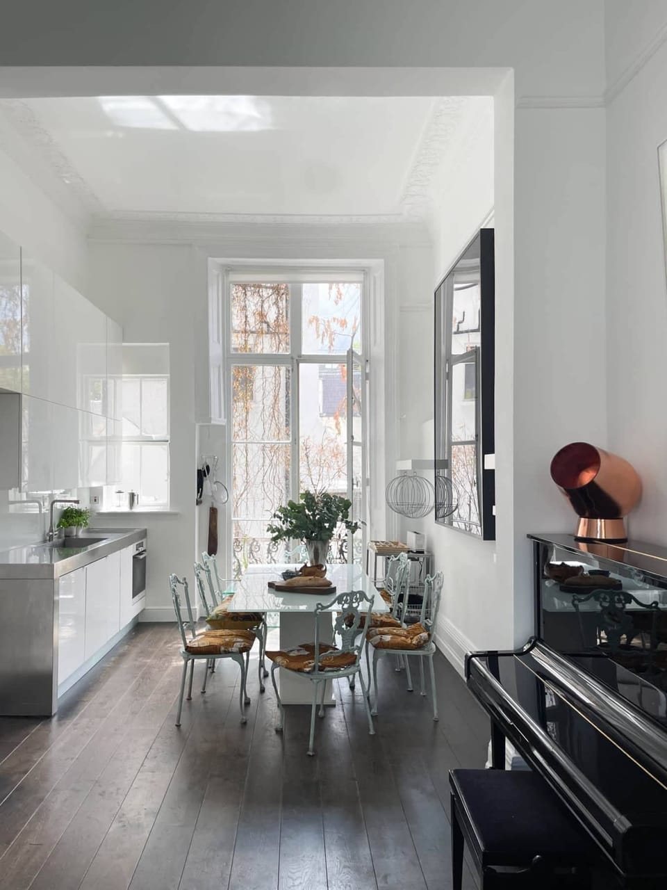Double Aspect Windows