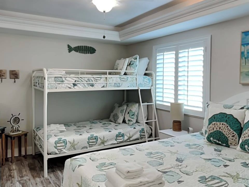 Second Bedroom - Twin over Double Bunk Beds